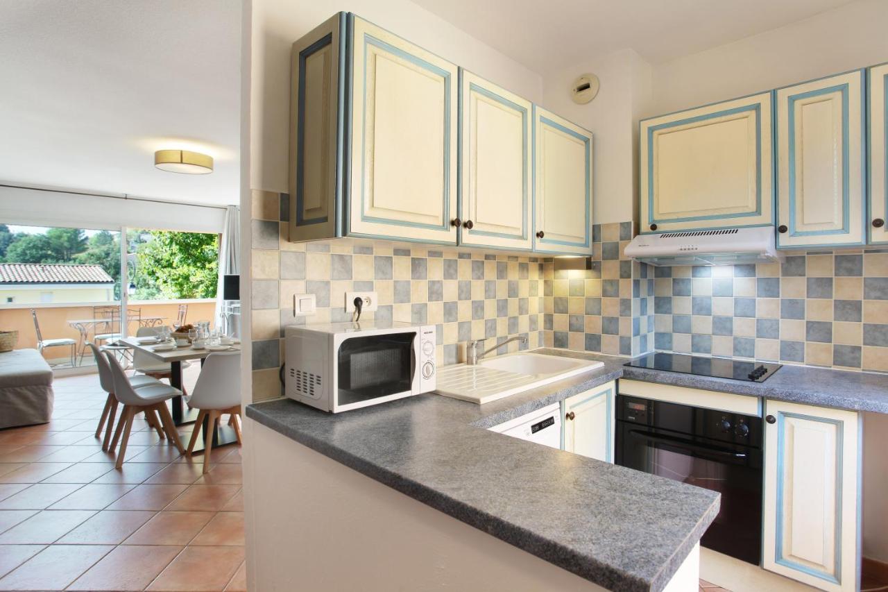 Residence Odalys La Licorne De Haute Provence Greoux-les-Bains ภายนอก รูปภาพ