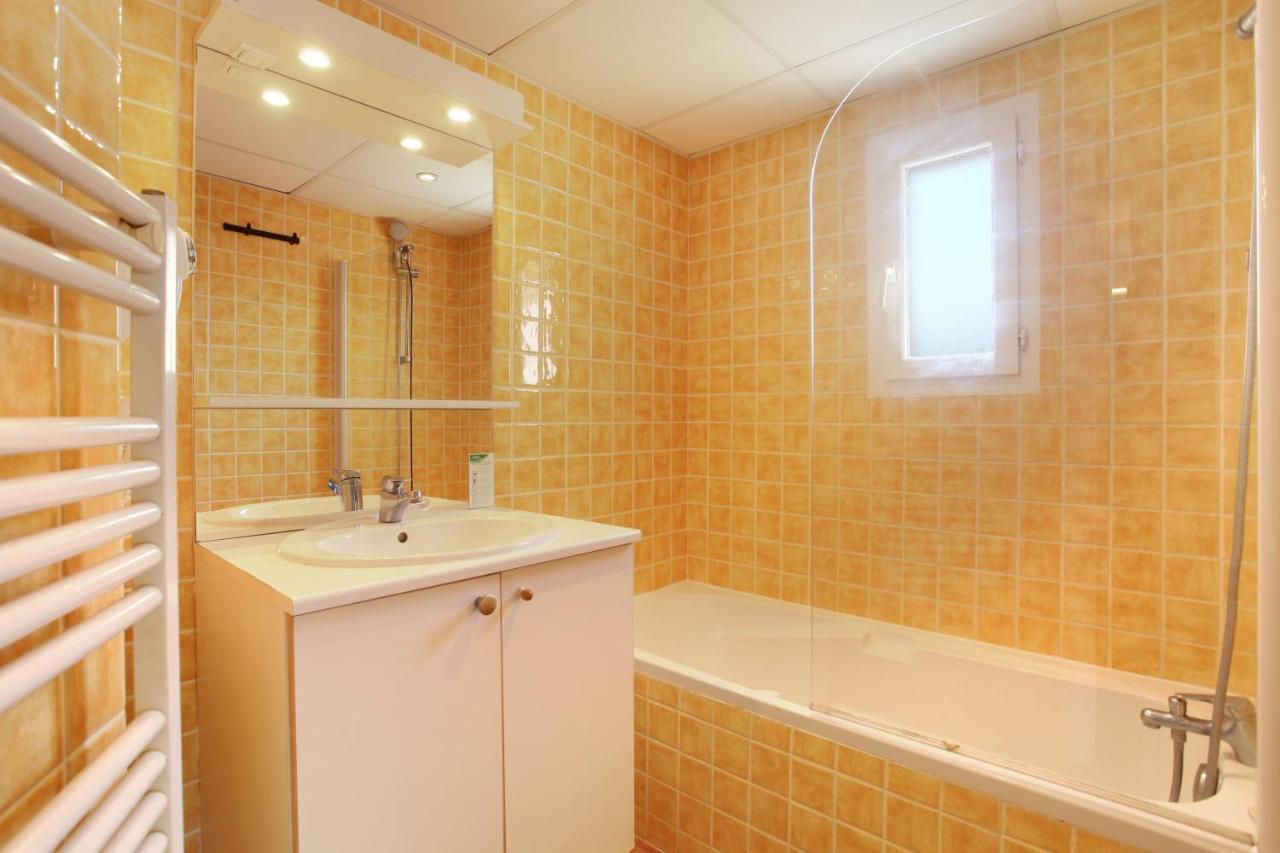 Residence Odalys La Licorne De Haute Provence Greoux-les-Bains ภายนอก รูปภาพ